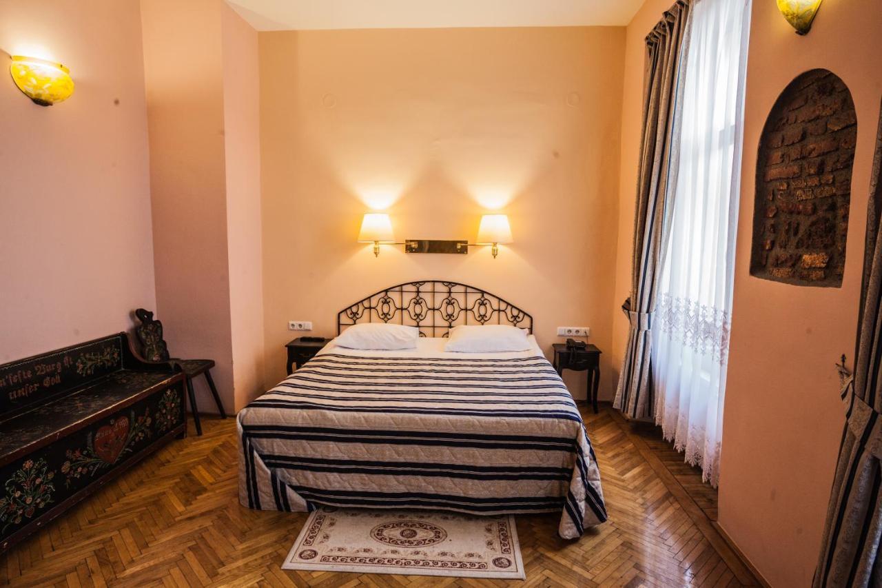 Casa Wagner Hotel Braşov Buitenkant foto