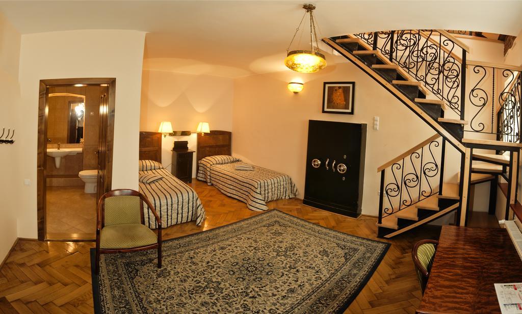 Casa Wagner Hotel Braşov Kamer foto